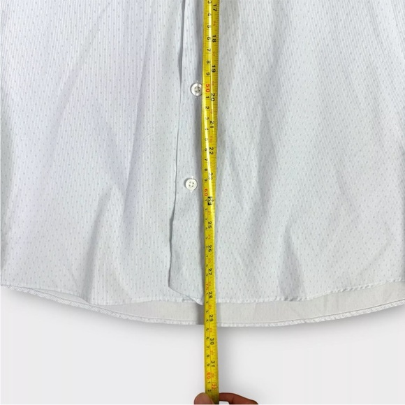 Nordstrom Mens Shop Tech Smart Trim Fit Mens Medium Long Sleeve Performance EUC - Picture 9 of 10